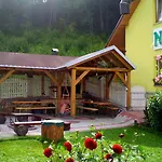 Natty - S Wellness Primo U Sjezdovky Pensjonat *